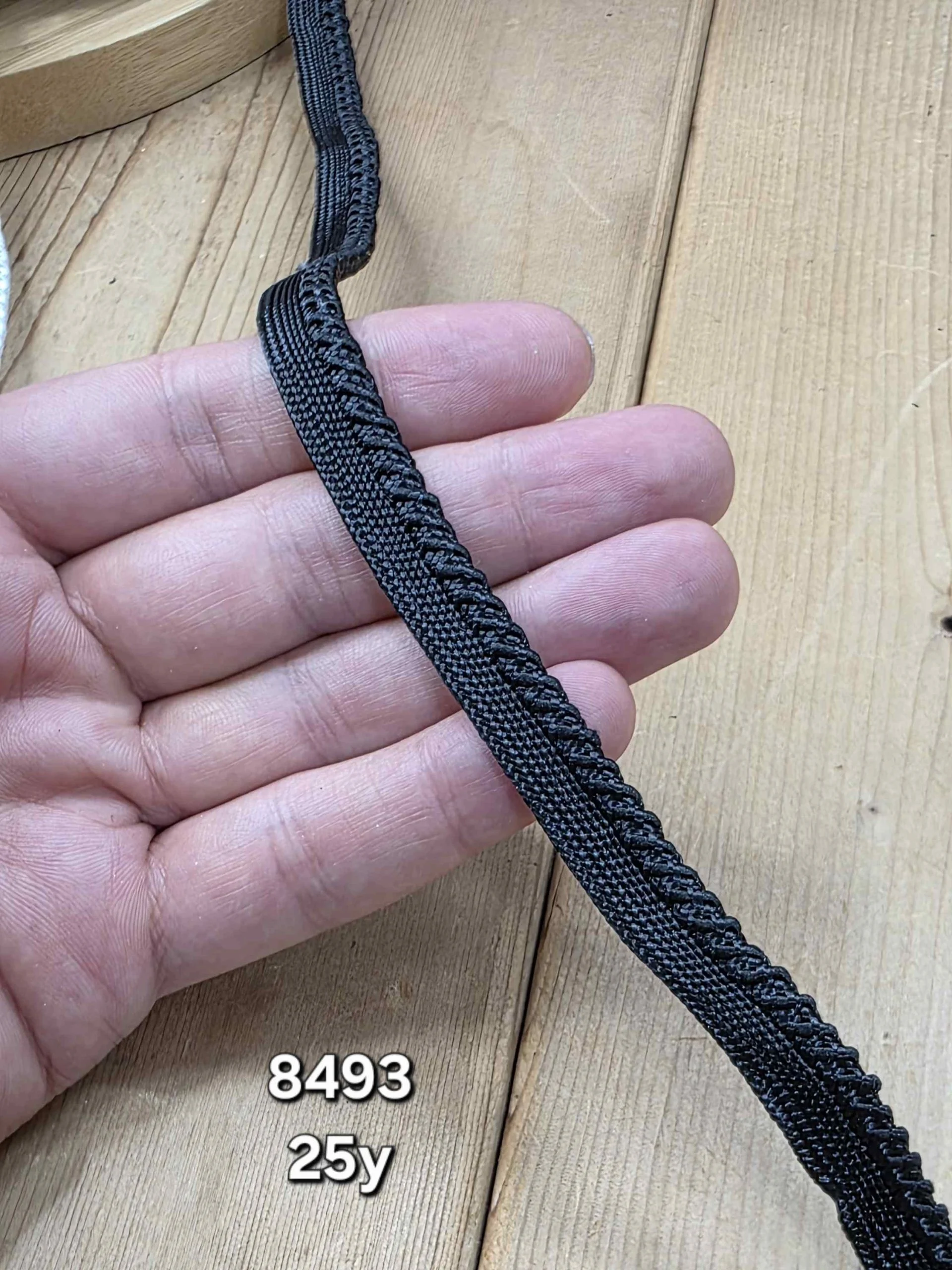 مغزی کد 8493 بسته 25 یاردی مغزی کد 8493 بسته 25 یاردی